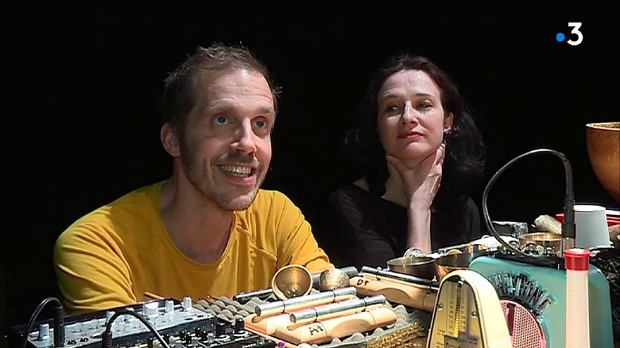 Claire Diterzi présente sa création "Je garde le chien... et l'orchestre"