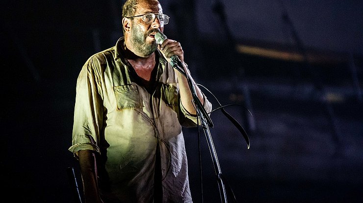 Les Naufragés, avec les clochards de Paris - Mise en scène d'E