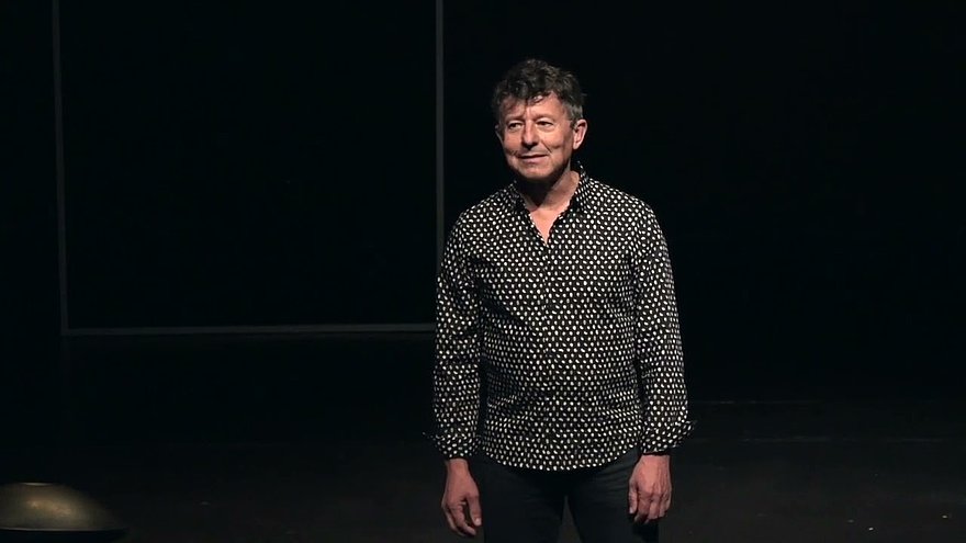Ma langue maternelle va mourir et j'ai du mal à vous parler d'amour - Yannick Jaulin