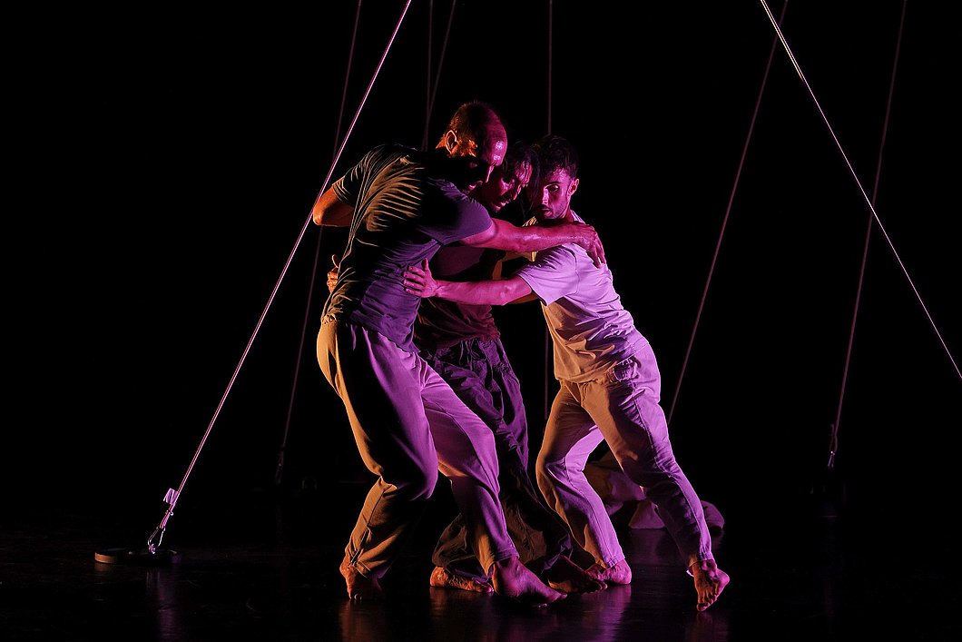 FRANCE - ART - SPECTACLE - DANSE - BASQUE - TELLERIA - FUGA